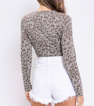 Cropped Leopard Top